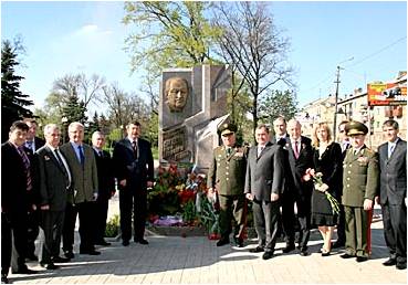 Открытие монумента маршалу И.Д. Сергееву